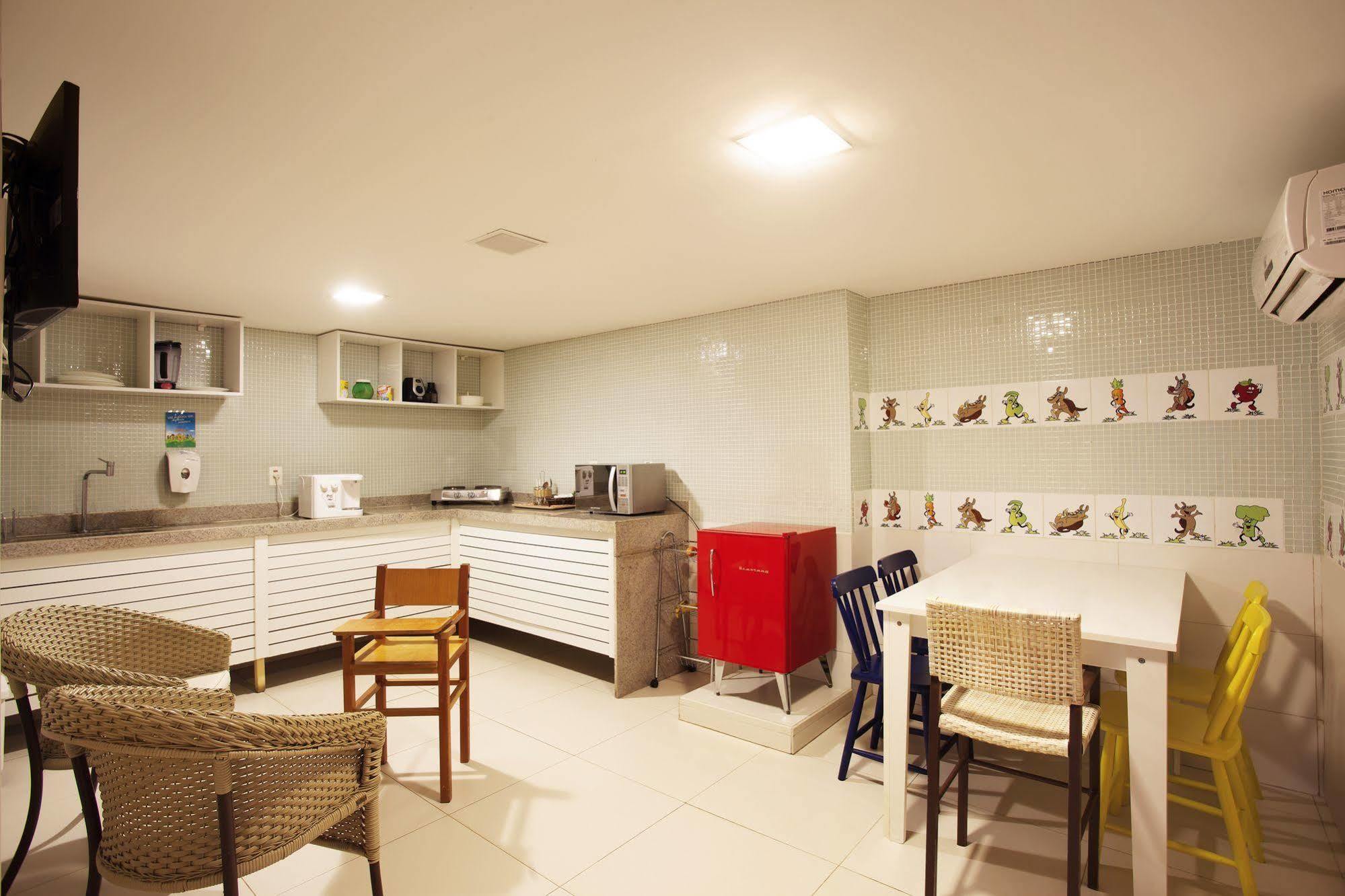 - Giardino 4*